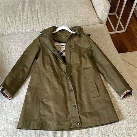 Burberry 'Bowpark' Raincoat with Liner in Red US 2 / UK 4 